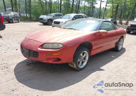 2002 Chevrolet Camaro Z28 z USA, uszkodzony, nr VIN 2G1FP22G622157442